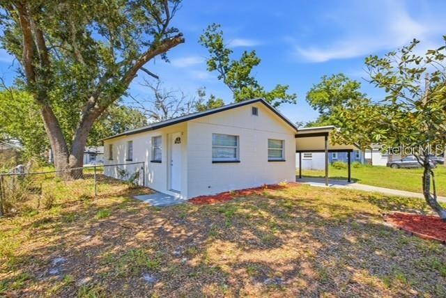 Photo of 1105 Lincoln Terrace, Winter Garden, FL 34787 (MLS # O6433111)