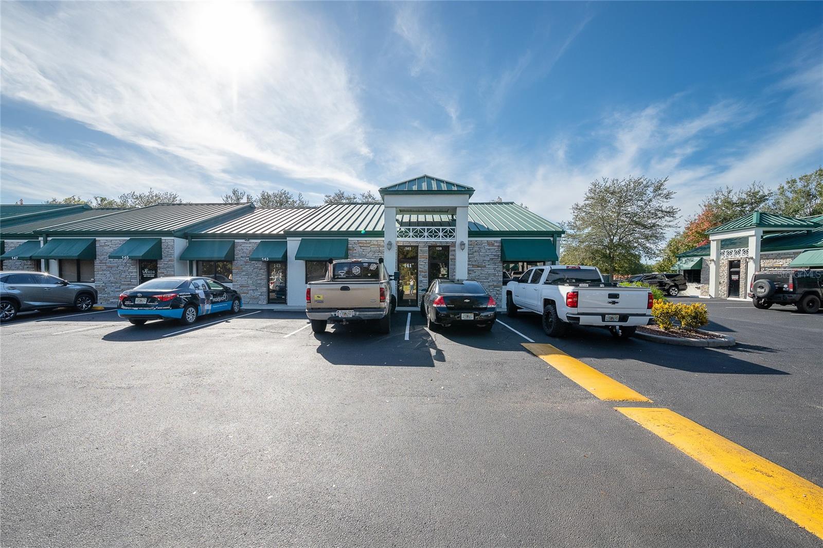 EAST SAINT CLOUD COMMERCE CENTER - Commercial Lease