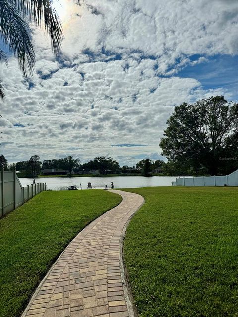 A home in TAMPA