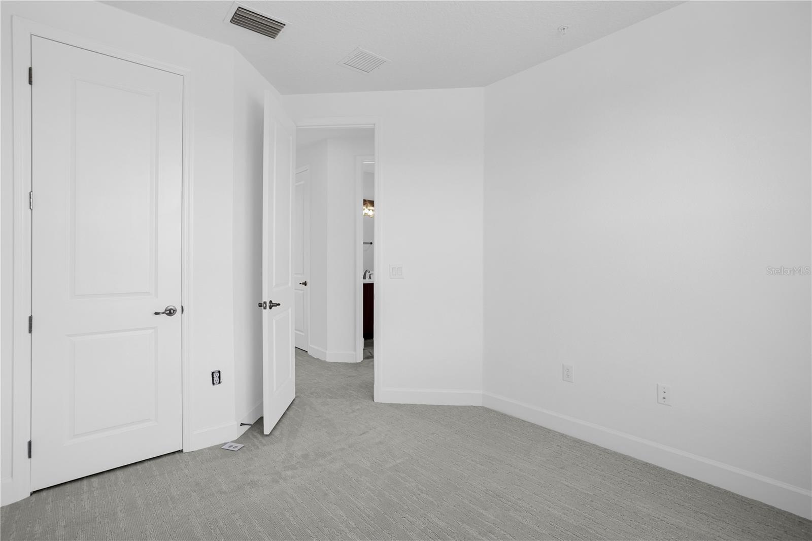 BRIX/THE PACKING DISTRICT - Residential Lease