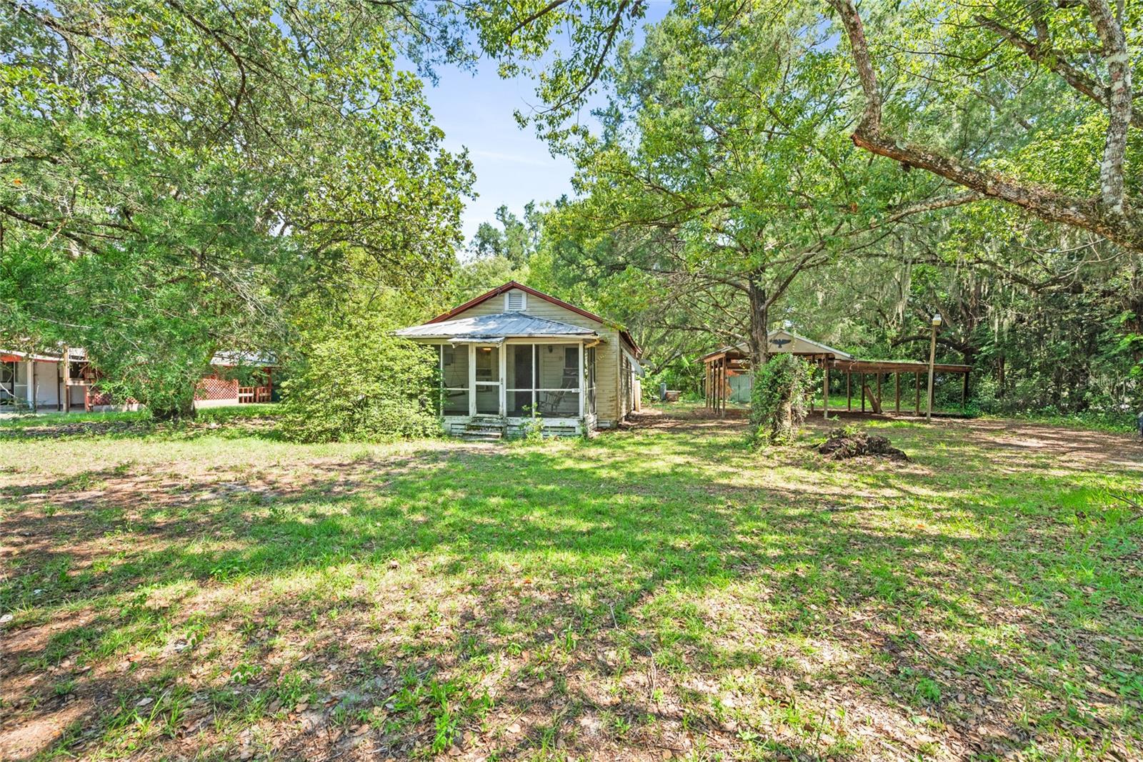 140 W PONKAN ROAD