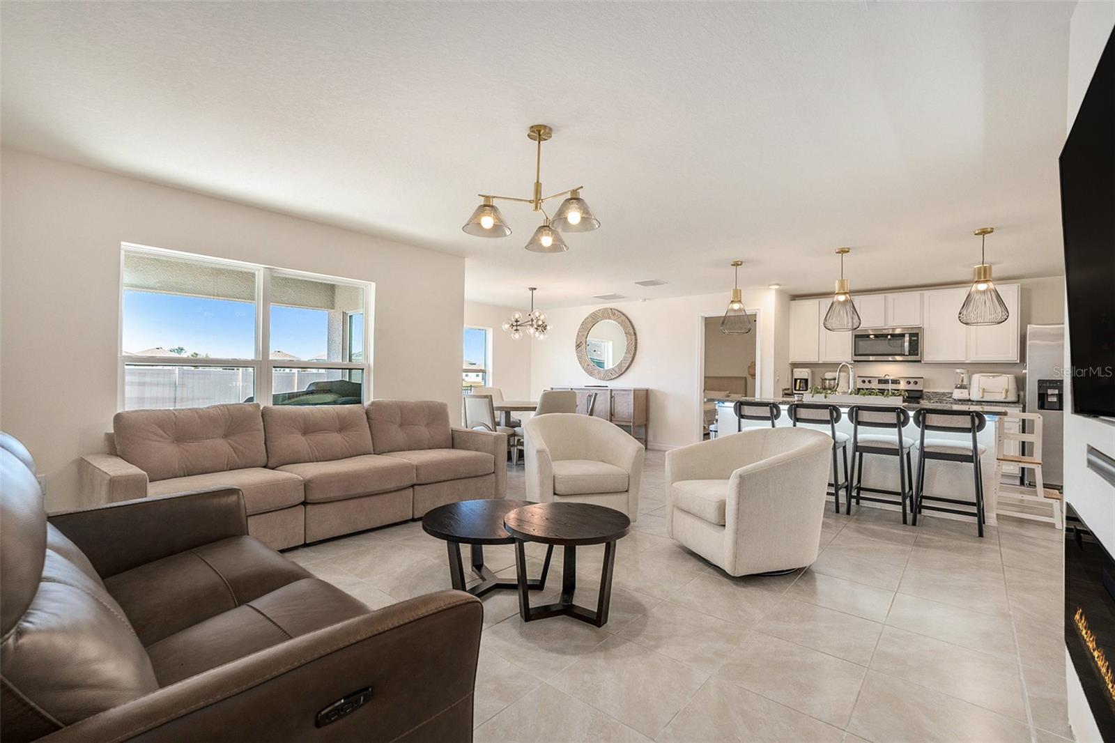 BELLA LAGO PH IE & IIB - Residential