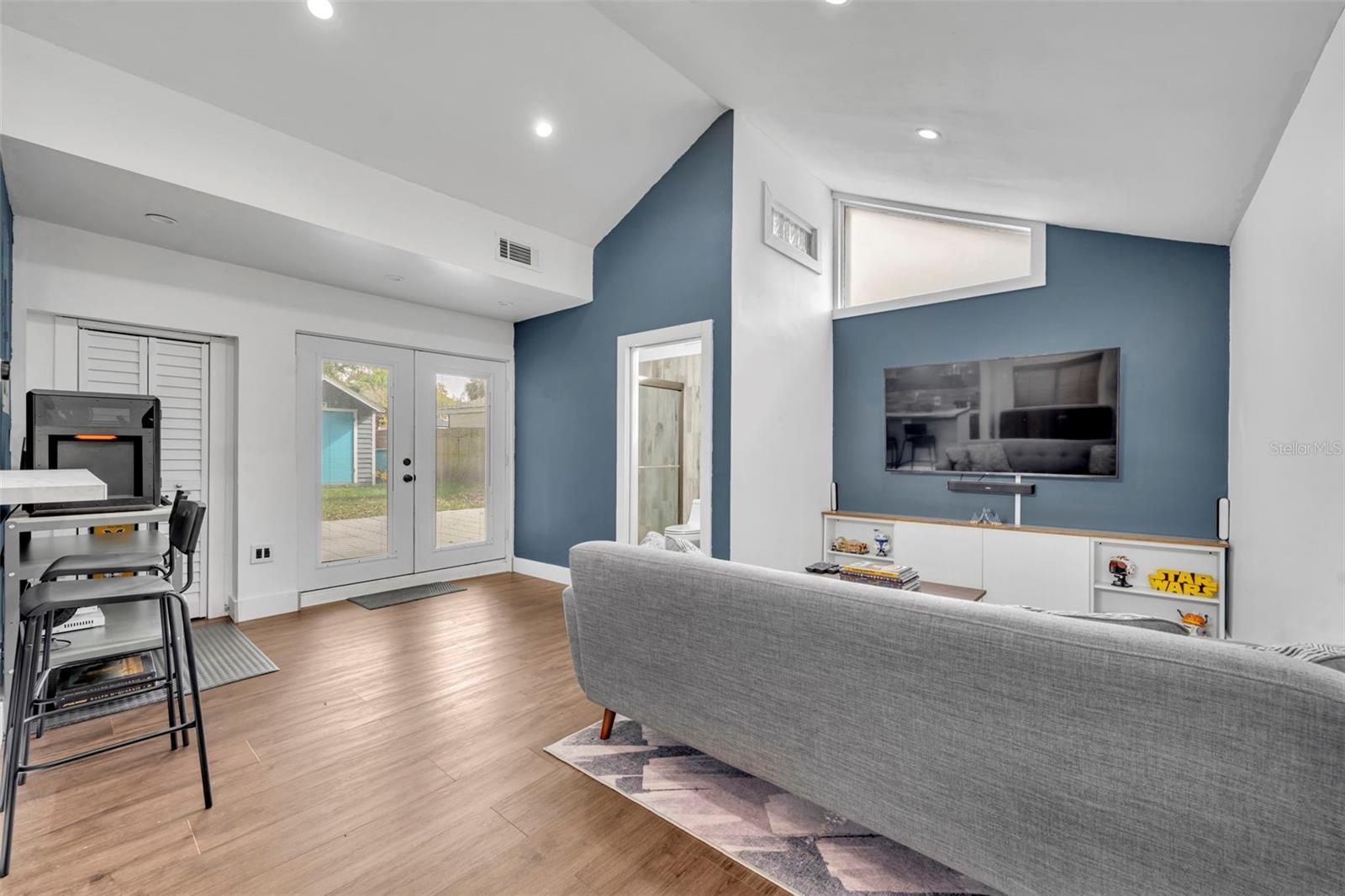 WEIDOWS REP - Residential