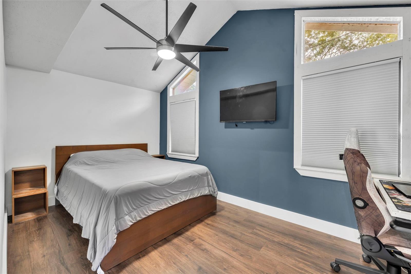 WEIDOWS REP - Residential