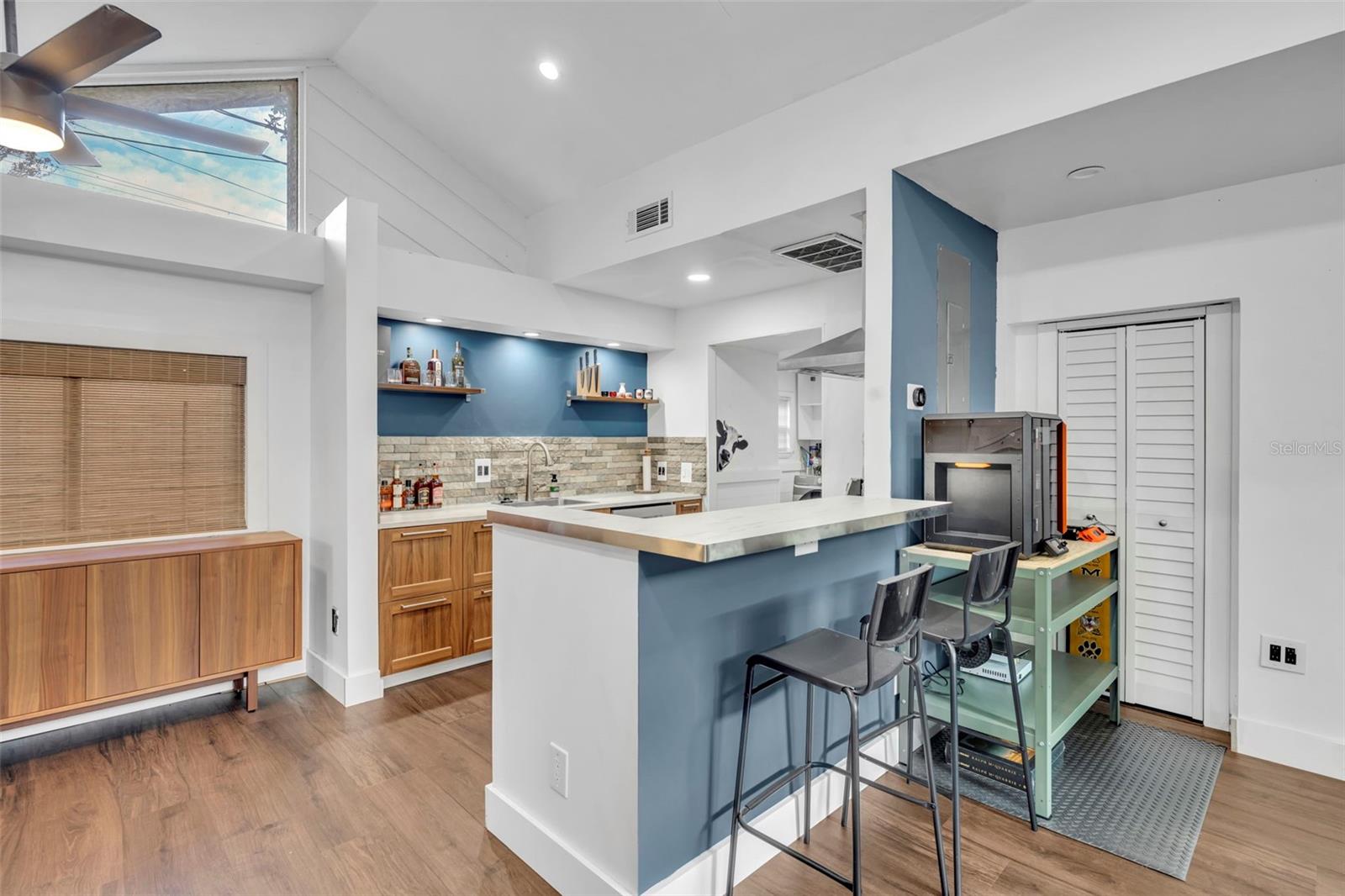 WEIDOWS REP - Residential