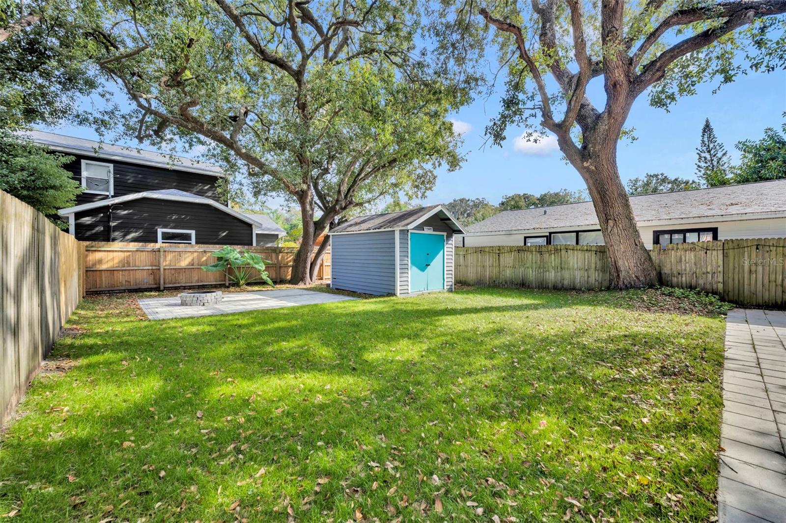 WEIDOWS REP - Residential