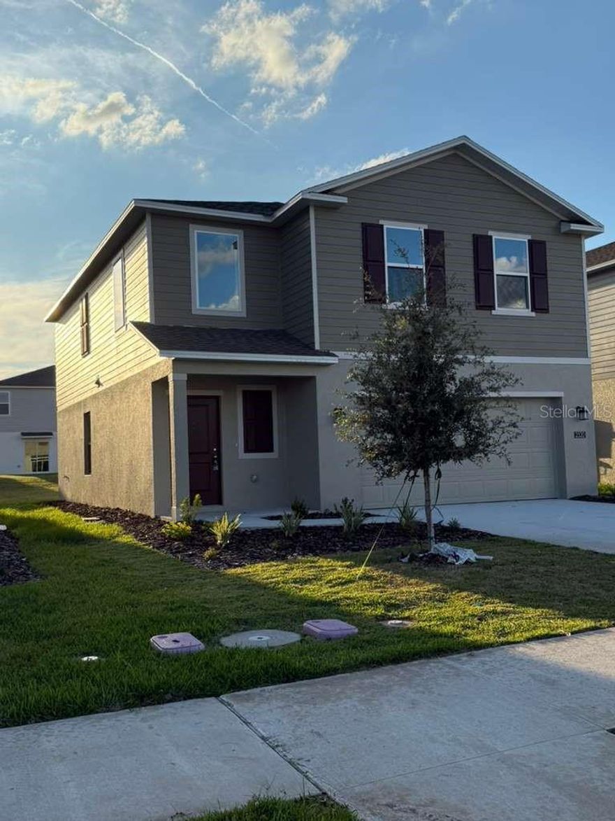 One or more photo(s) has been virtually staged. Brand New Home for Rent in Haines City, FL! Stunning brand-new construction home offering modern comfort and style in one of Central Florida’s growing communities. This spacious 4-bedroom, 2.5 -bathroom property features an open-concept layout filled with natural light, perfect for comfortable living and entertaining. Bright and airy open floor plan with luxury vinyl plank flooring throughout
Modern kitchen with brand-new stainless steel appliances, granite countertops, and ample cabinet space
Spacious primary suite with walk-in closet and private ensuite bathroom
Energy-efficient windows and smart-home features for convenience and savings