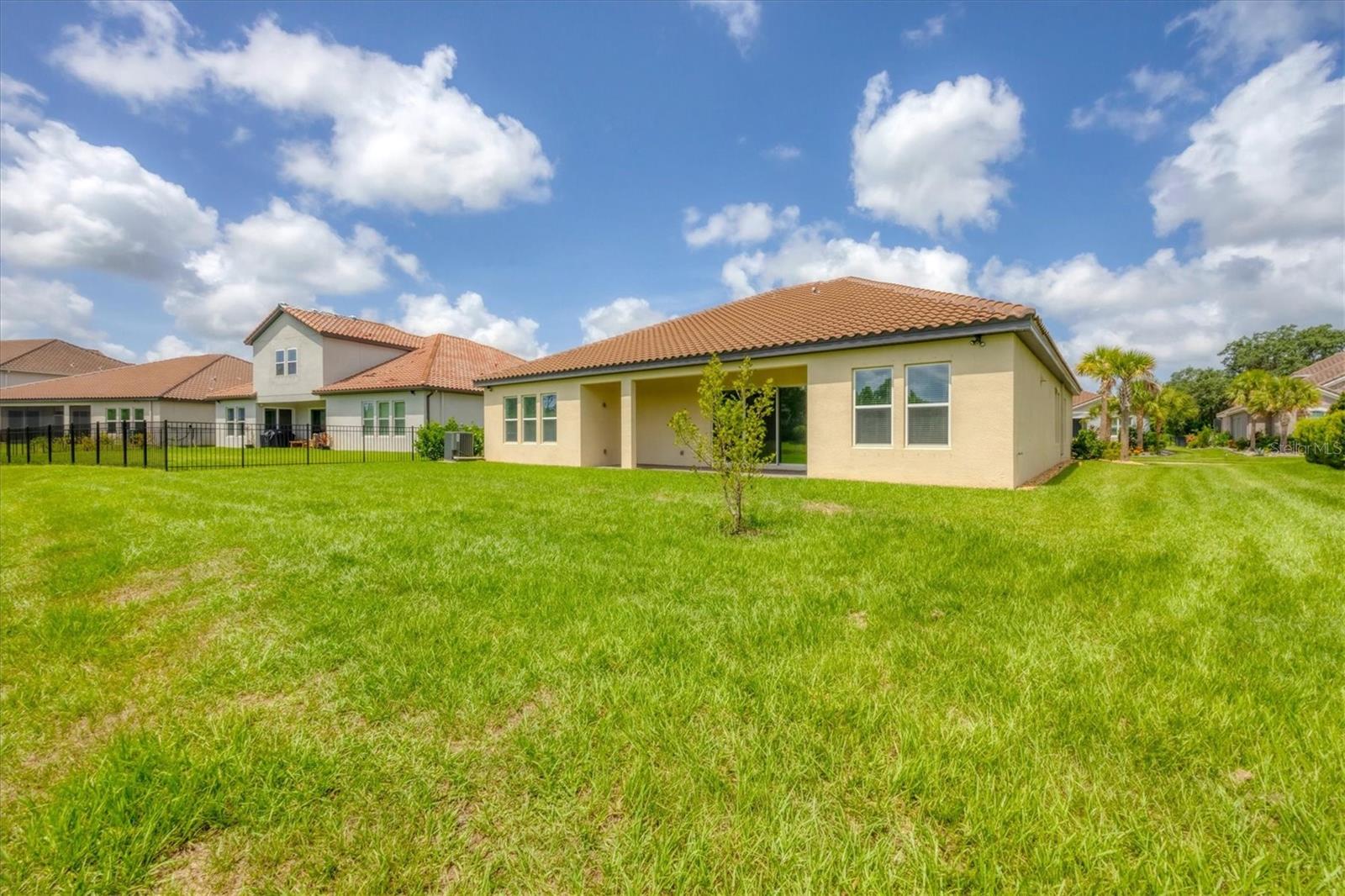 HERON LANDING - Residential