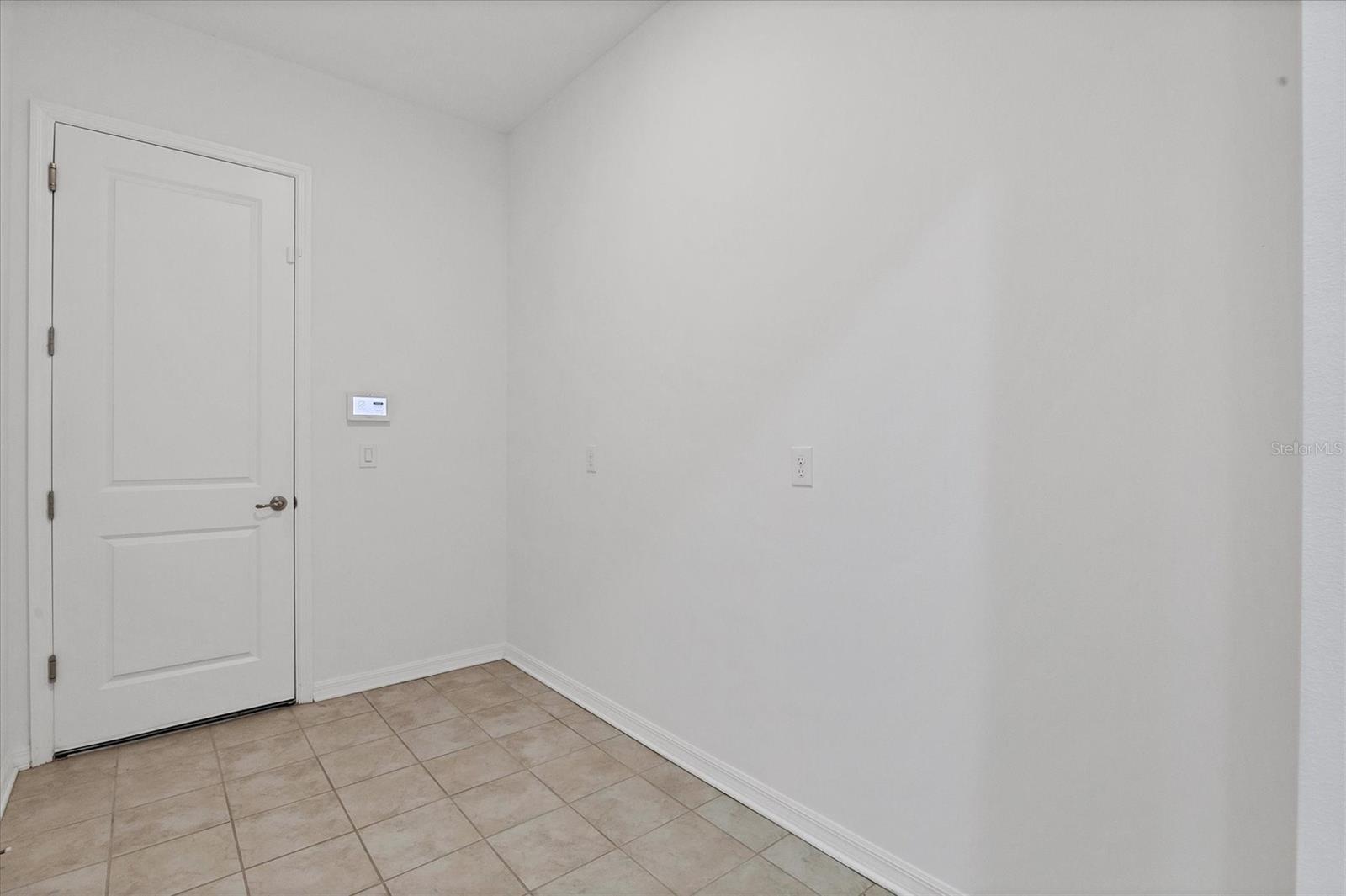 HERON LANDING - Residential