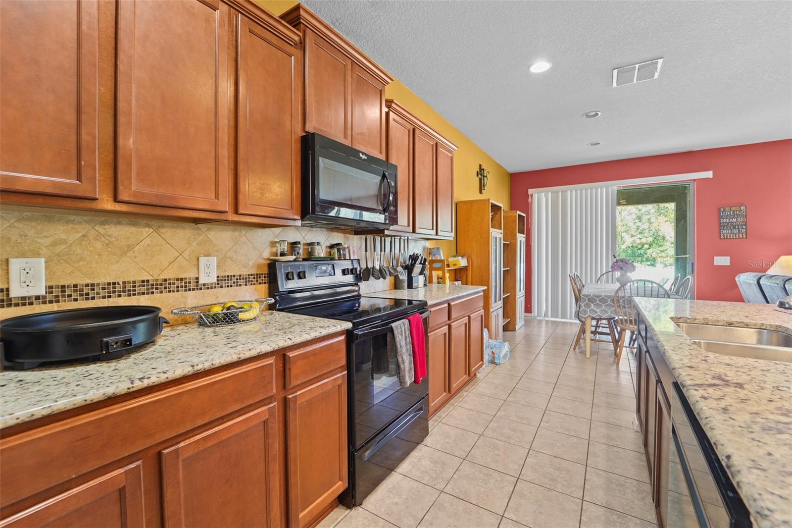 TRILLIUM VILLAGE E PH 1 - Residential