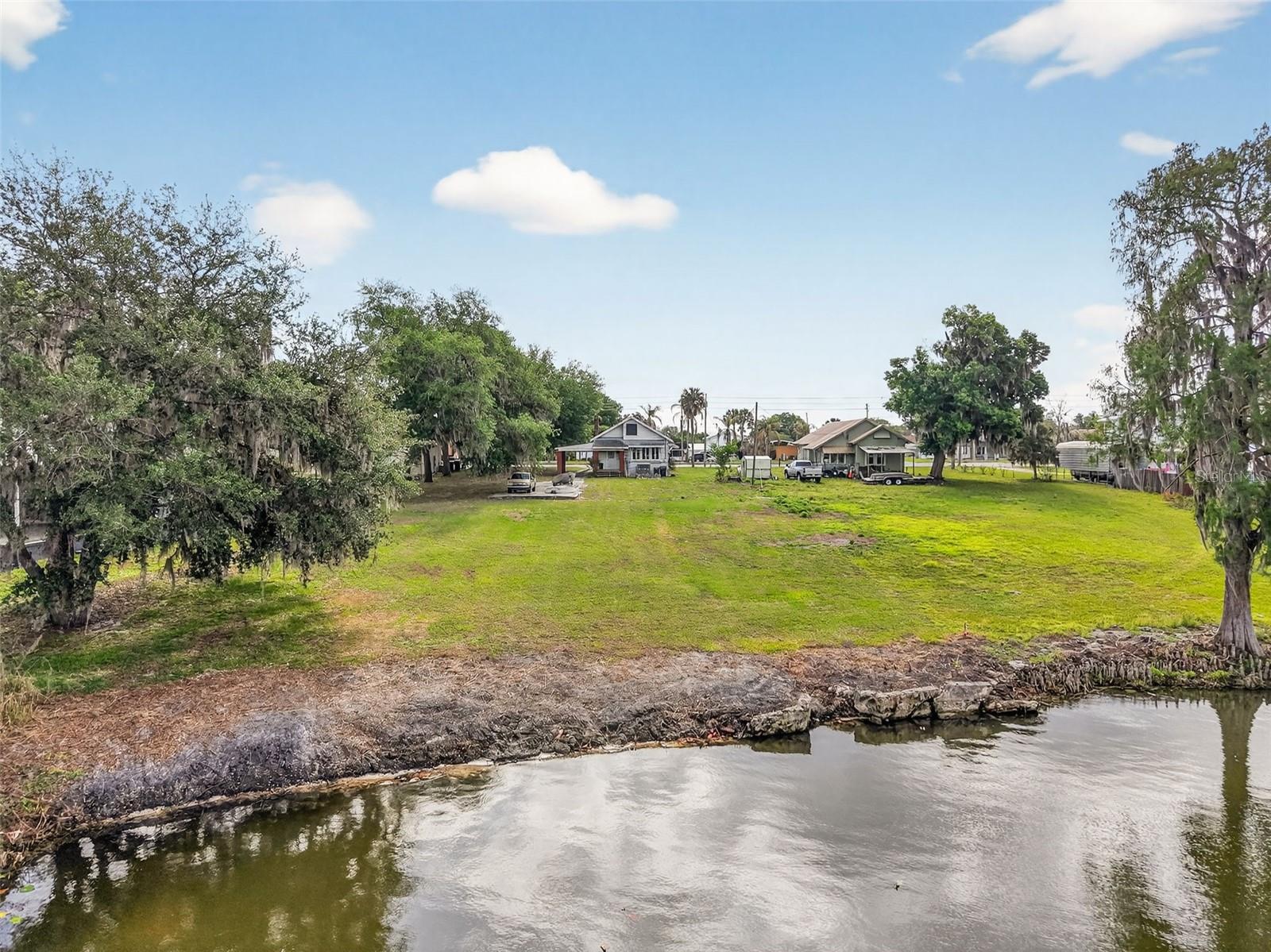 UMATILLA MITCHENORS ADD - Residential