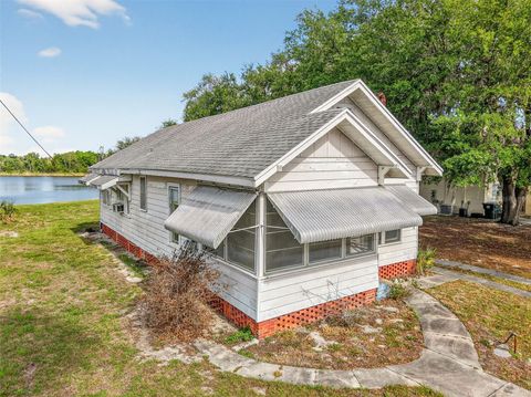 Photo of 272 S Central/Sr19s Avenue, Umatilla, FL 32784 (MLS # G5109648)