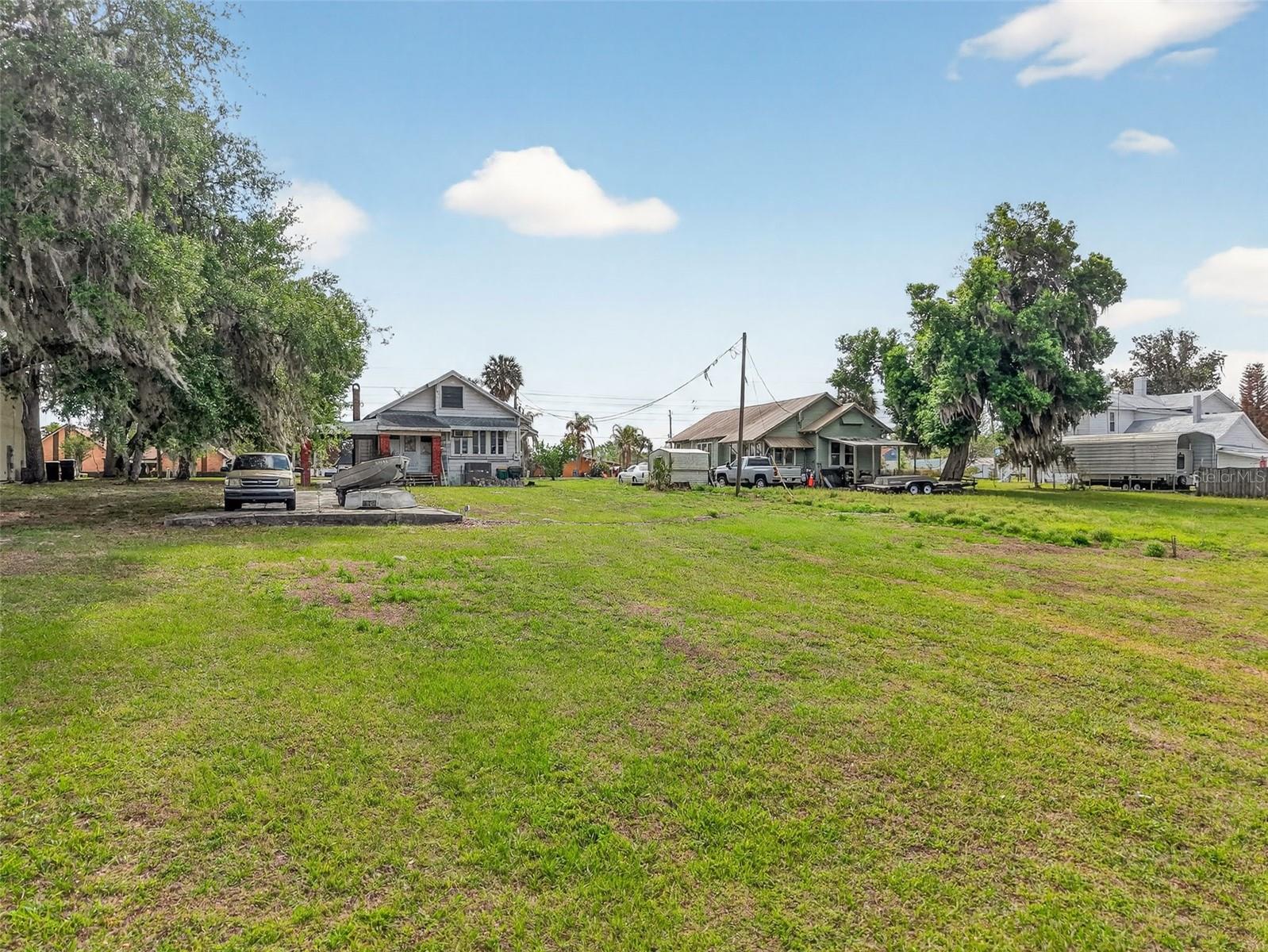 UMATILLA MITCHENORS ADD - Residential