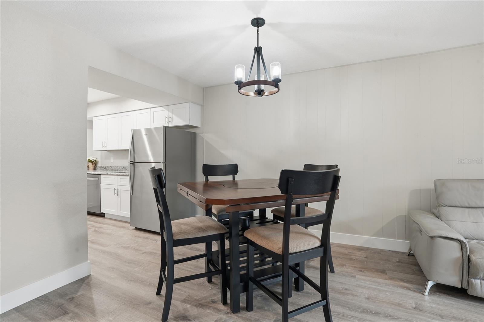 EDGEWATER VILLAGE - Residential