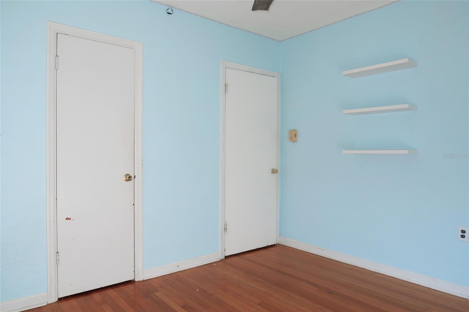 KEYSTONE MANOR - Residential Income