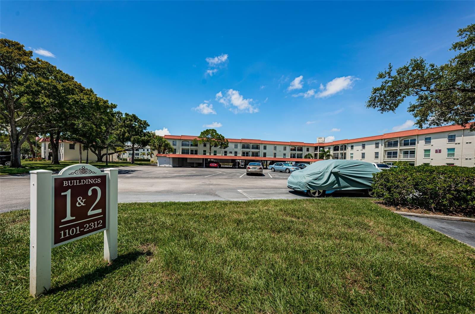 2700 BAYSHORE BOULEVARD 2110