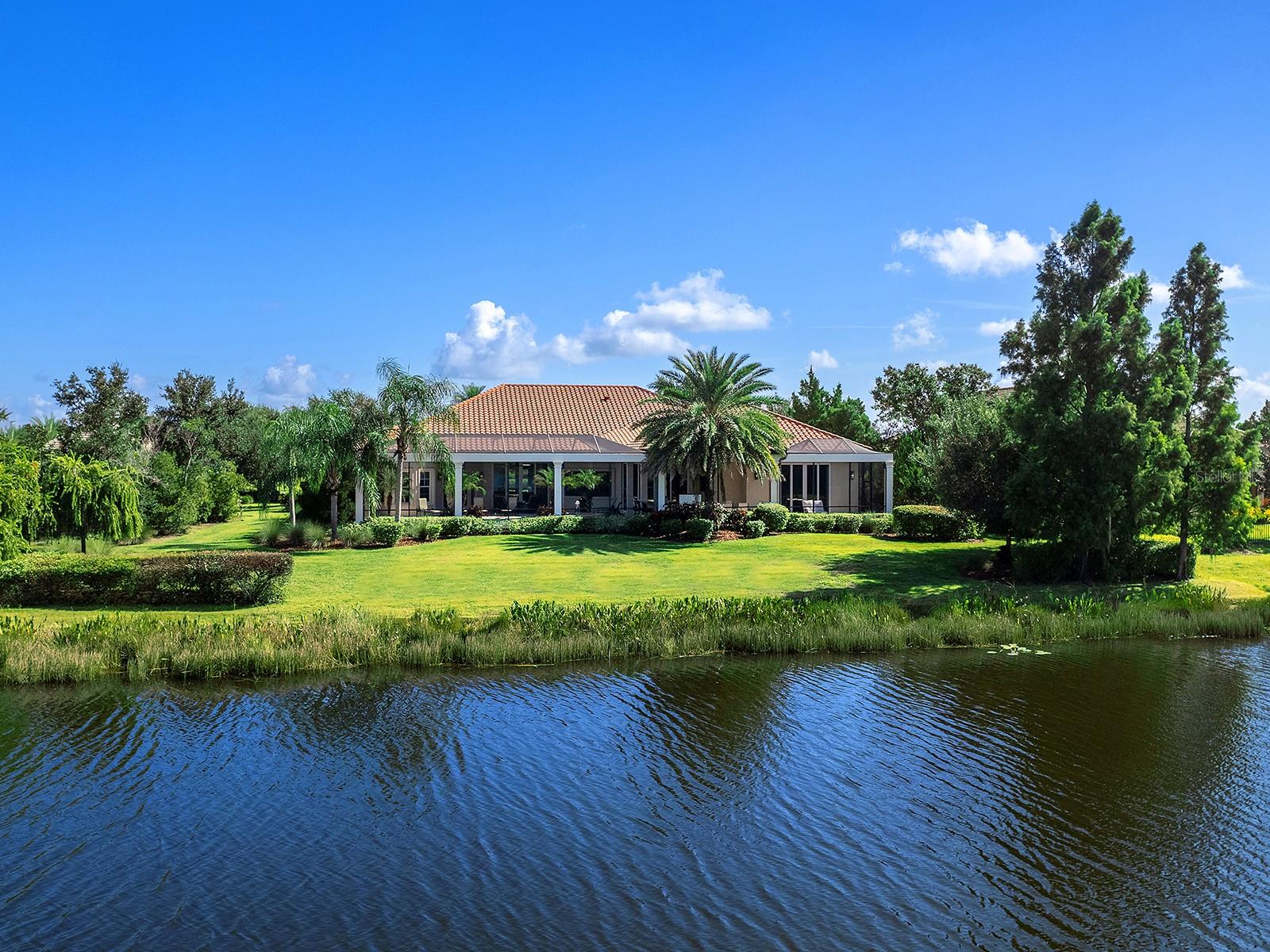 LAKE CLUB PH I - Residential