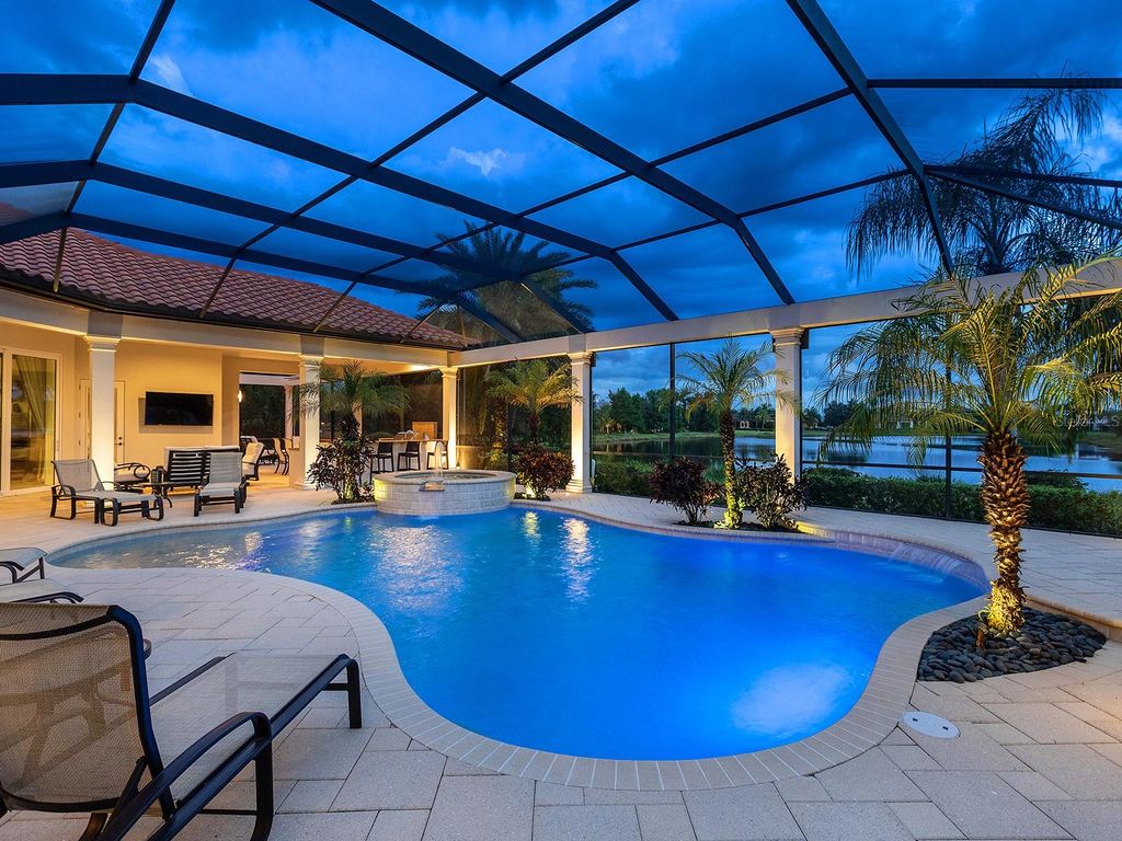 Photo of 16416 Clearlake Avenue, Lakewood Ranch, FL 34202 (MLS # A4664465)