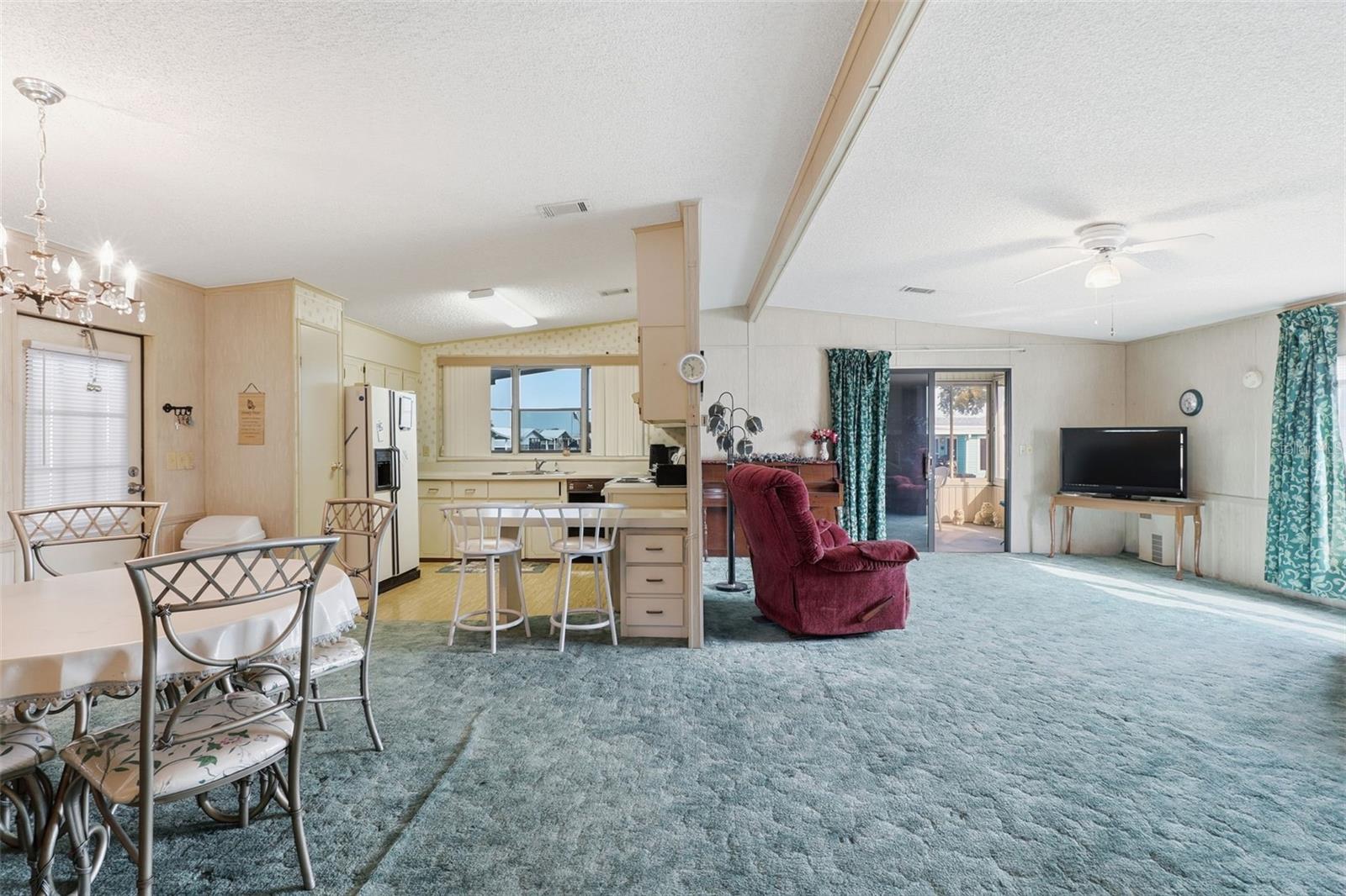 LAKE N GOLF ESTATES - Residential