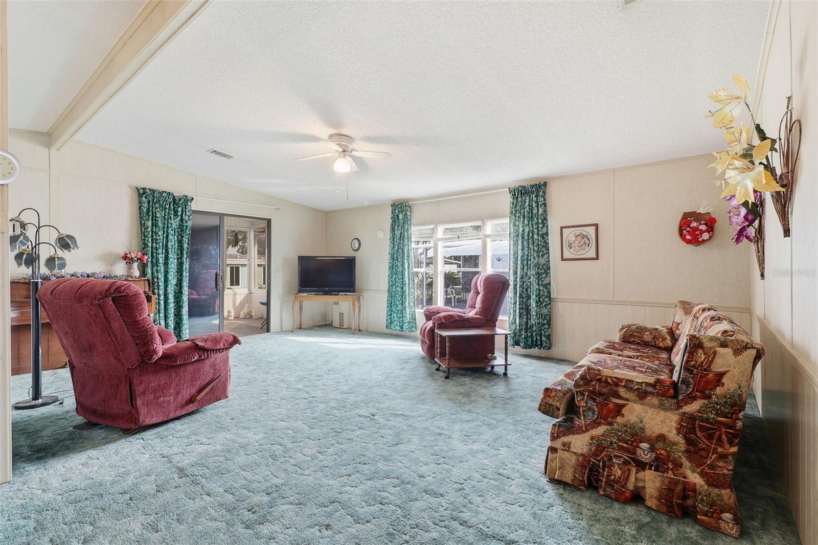 LAKE N GOLF ESTATES - Residential