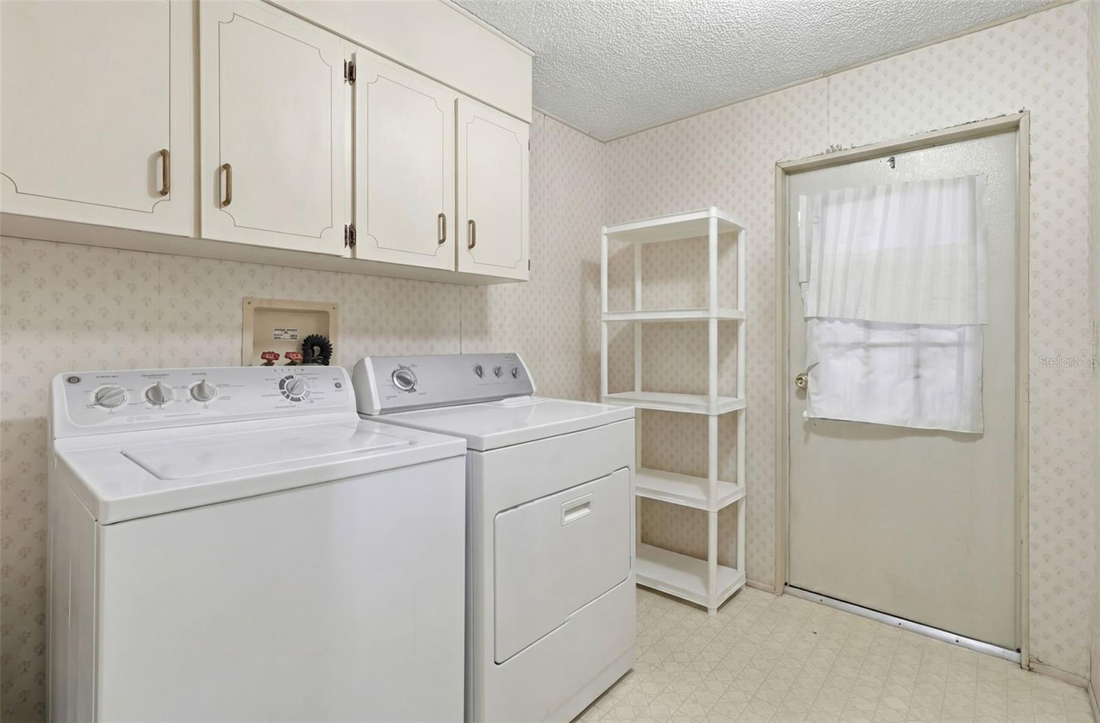 LAKE N GOLF ESTATES - Residential