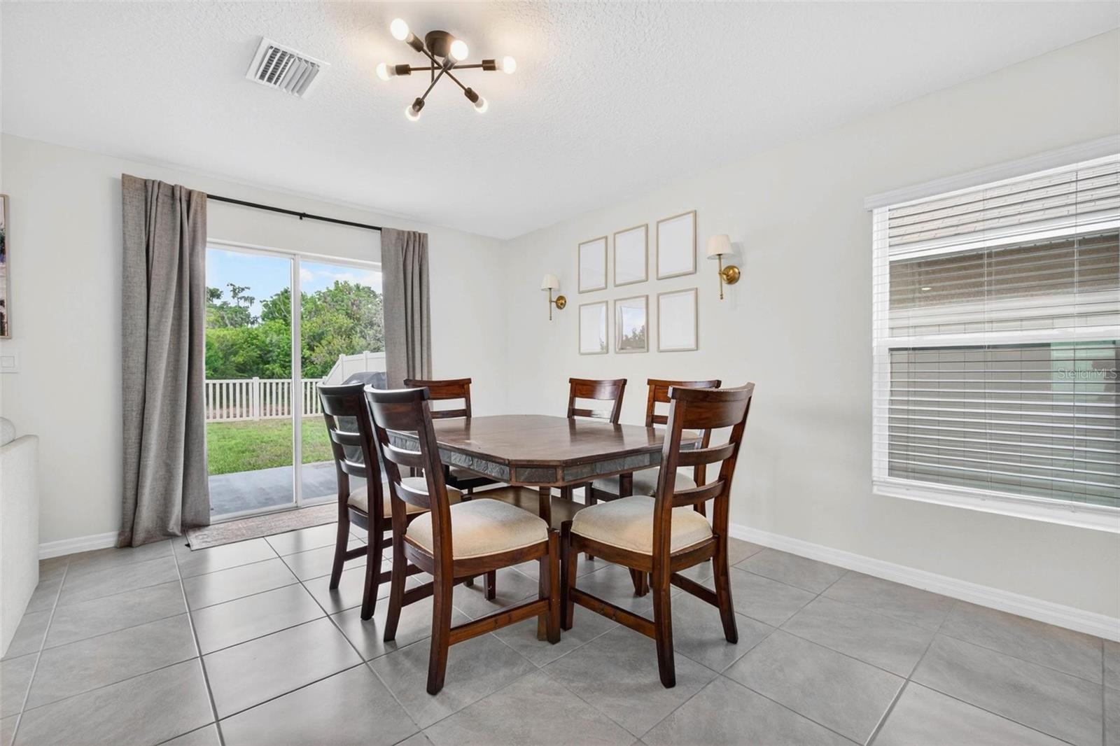 RIDGEWOOD - Residential