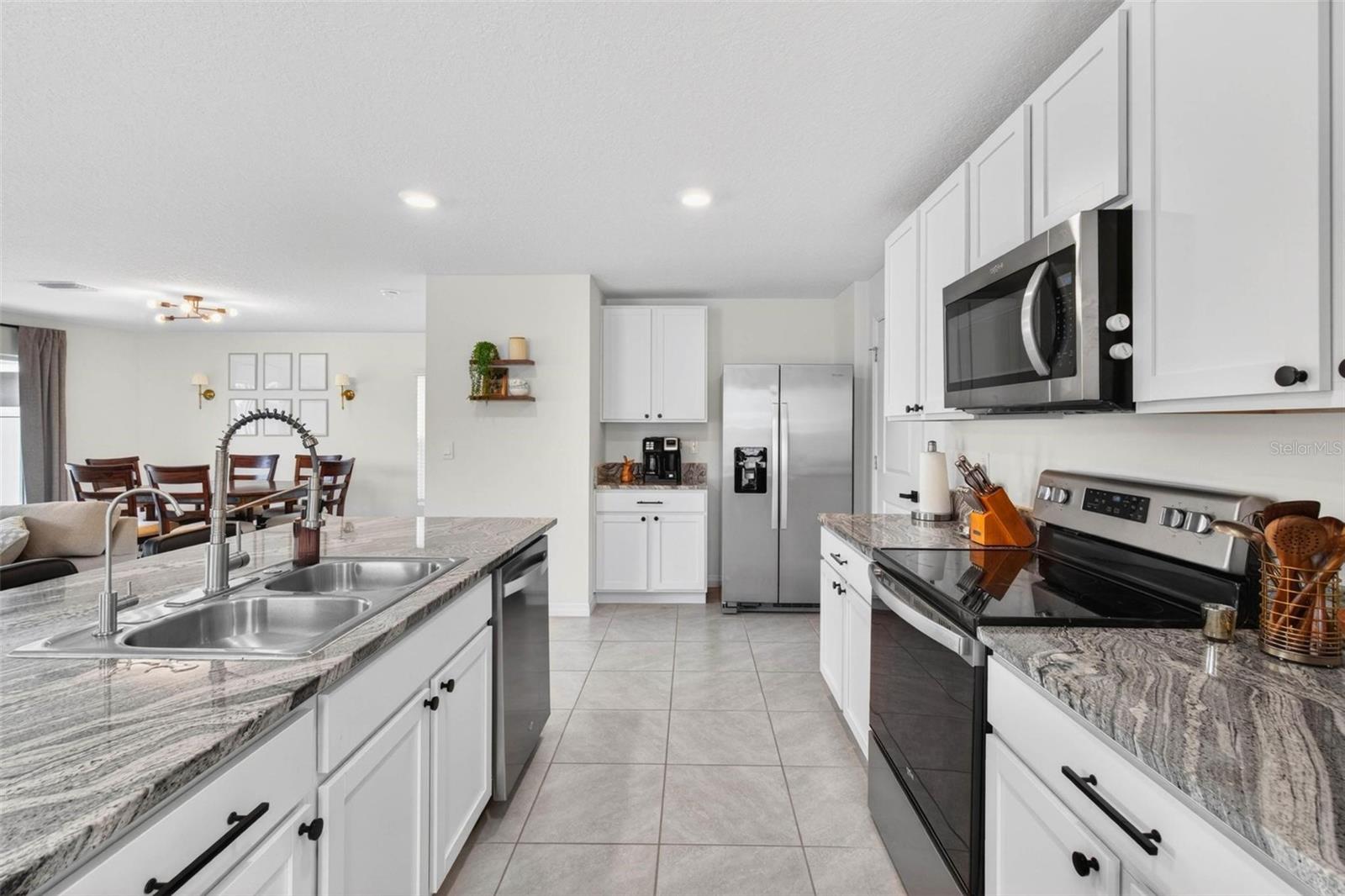 RIDGEWOOD - Residential