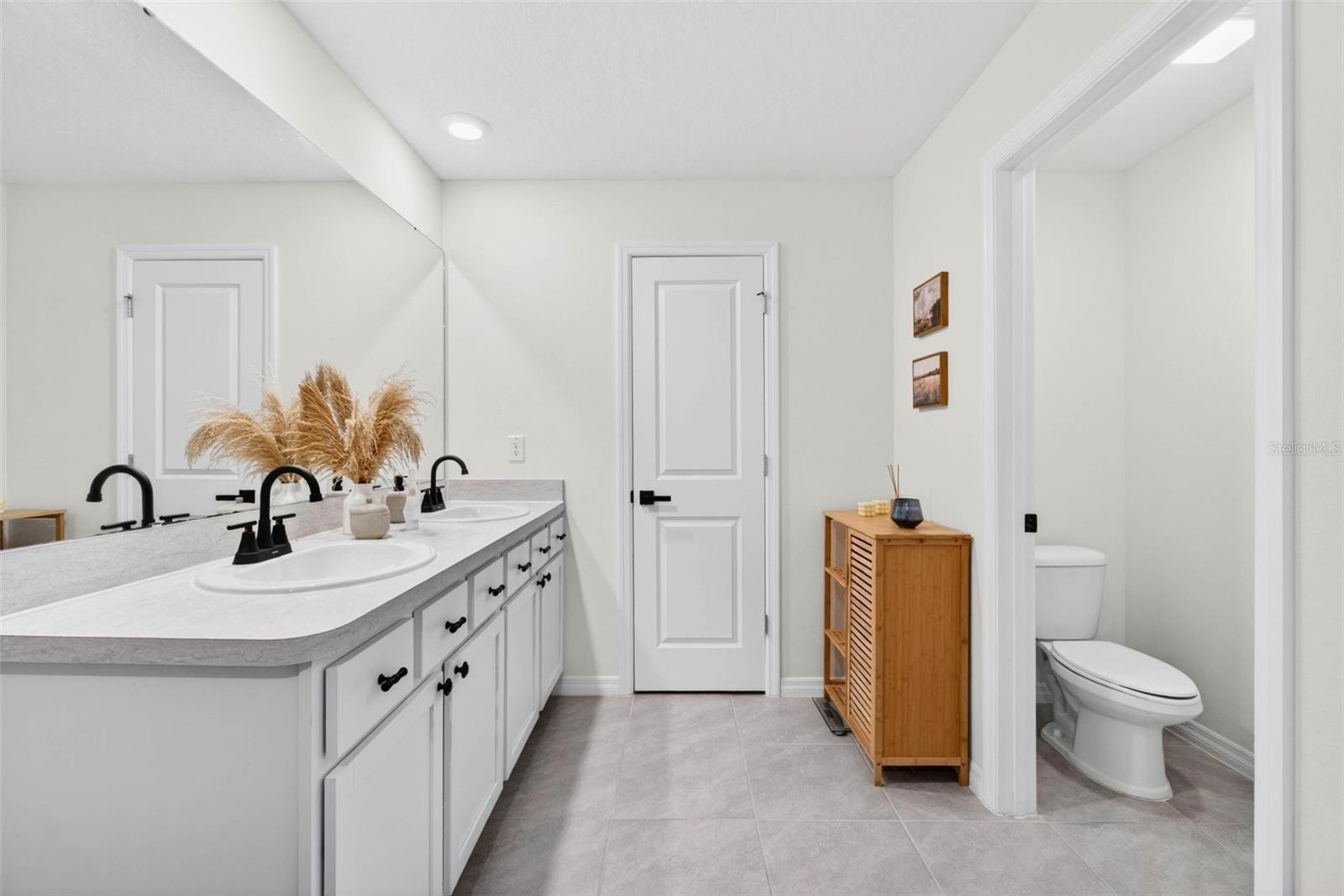 RIDGEWOOD - Residential