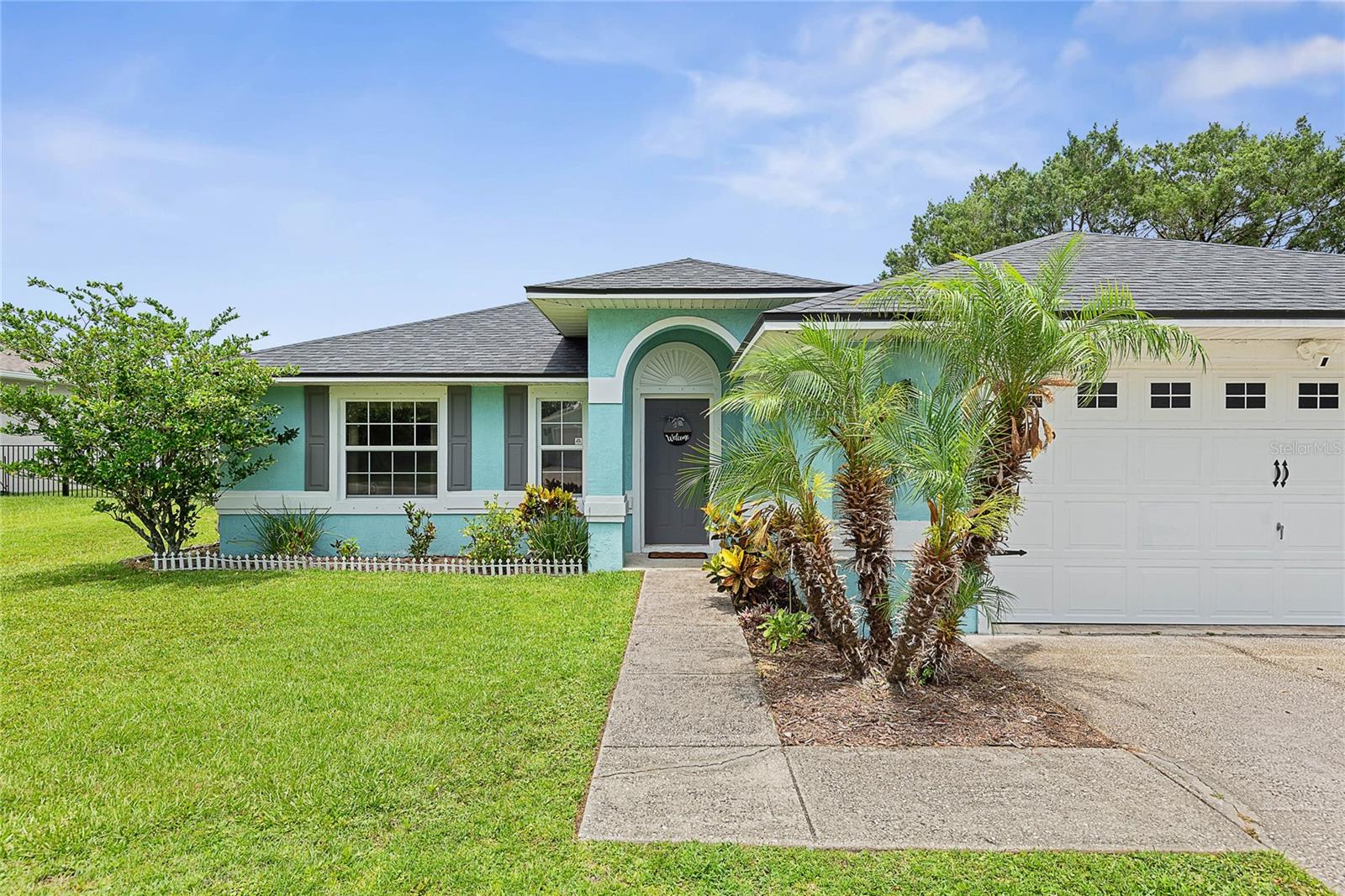 7 LLOVERA PLACE