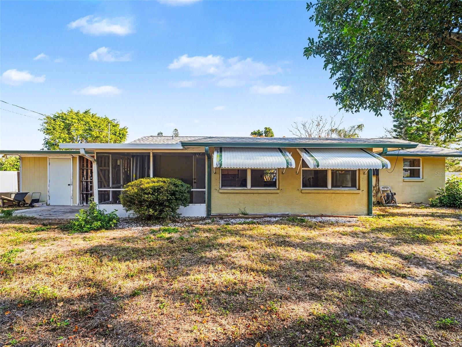 SOUTH VENICE - Residential