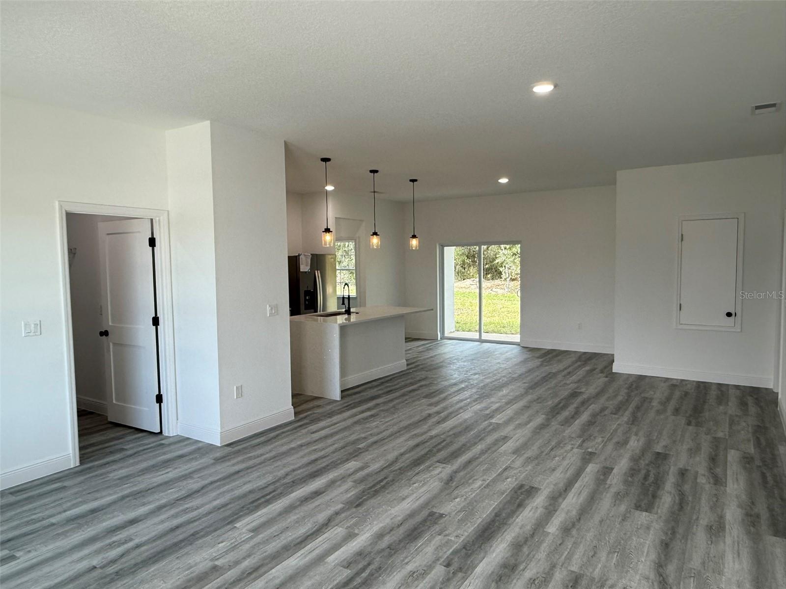2293 SW 178TH LANE ROAD