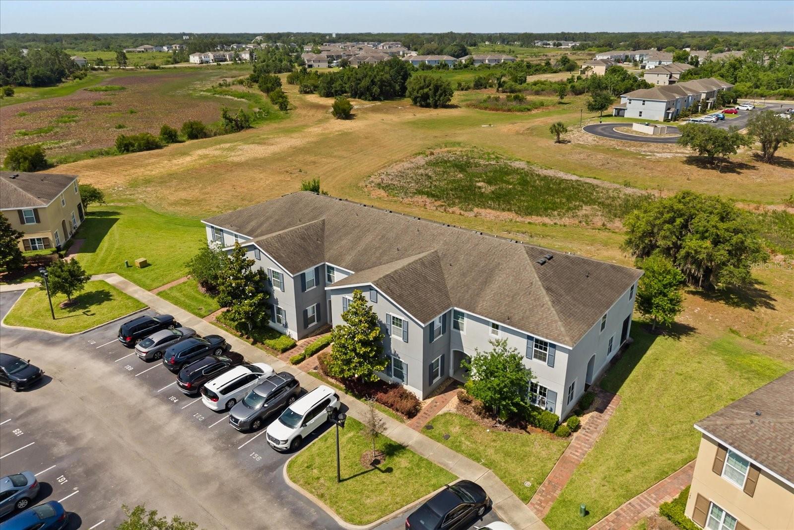 OAKMONT TOWNHOMES PH - Residential