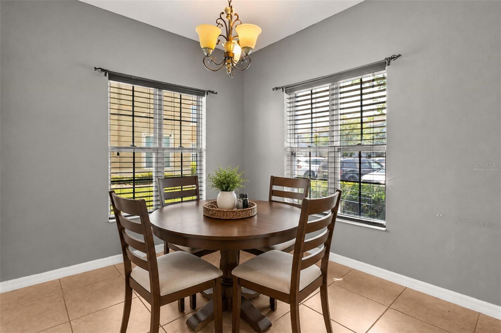 OAKMONT TOWNHOMES PH - Residential