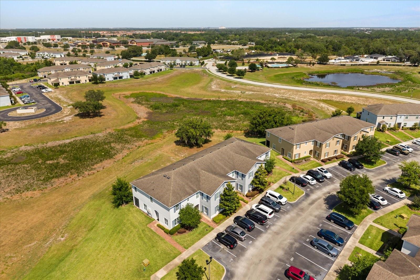 OAKMONT TOWNHOMES PH - Residential