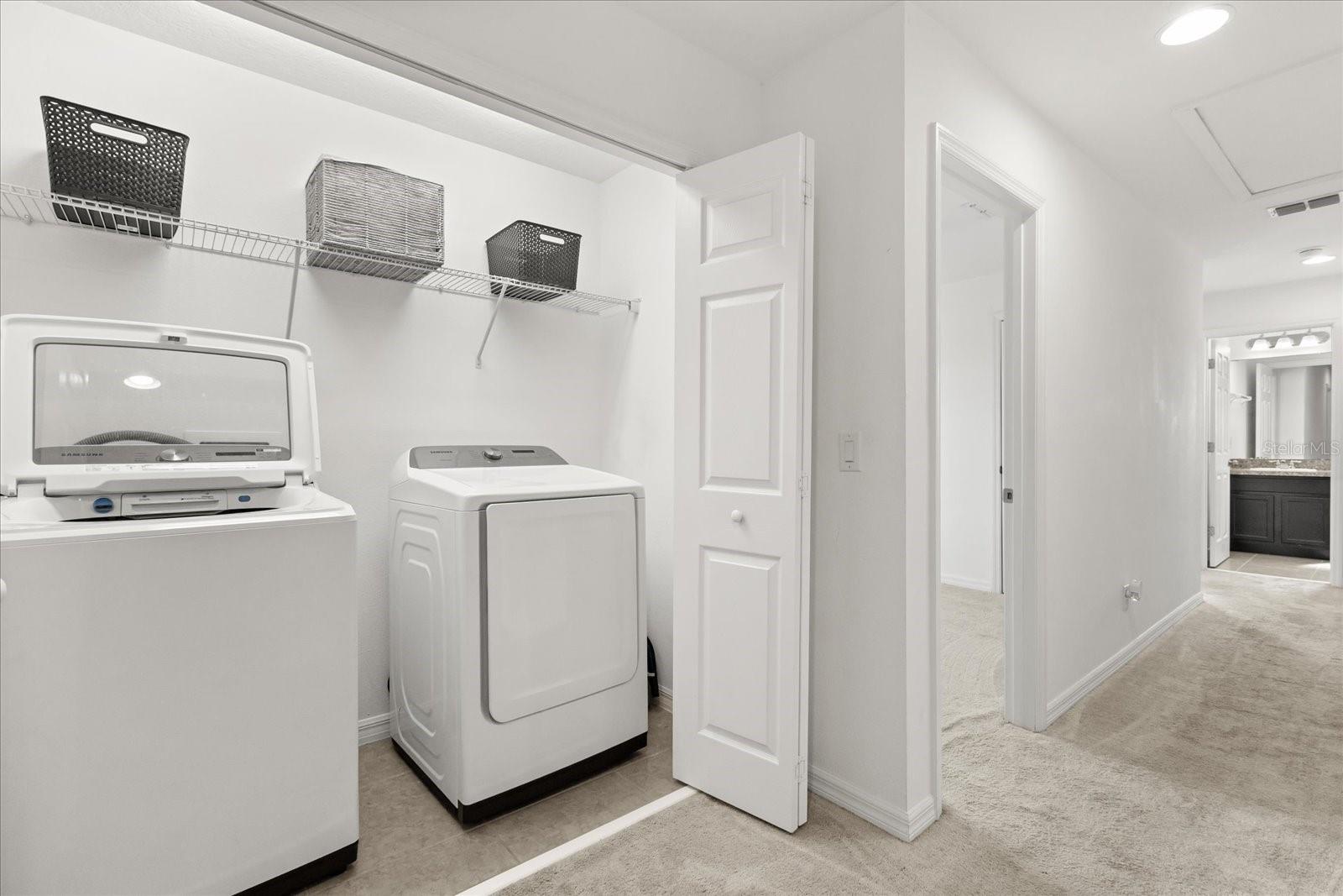 OAKMONT TOWNHOMES PH - Residential