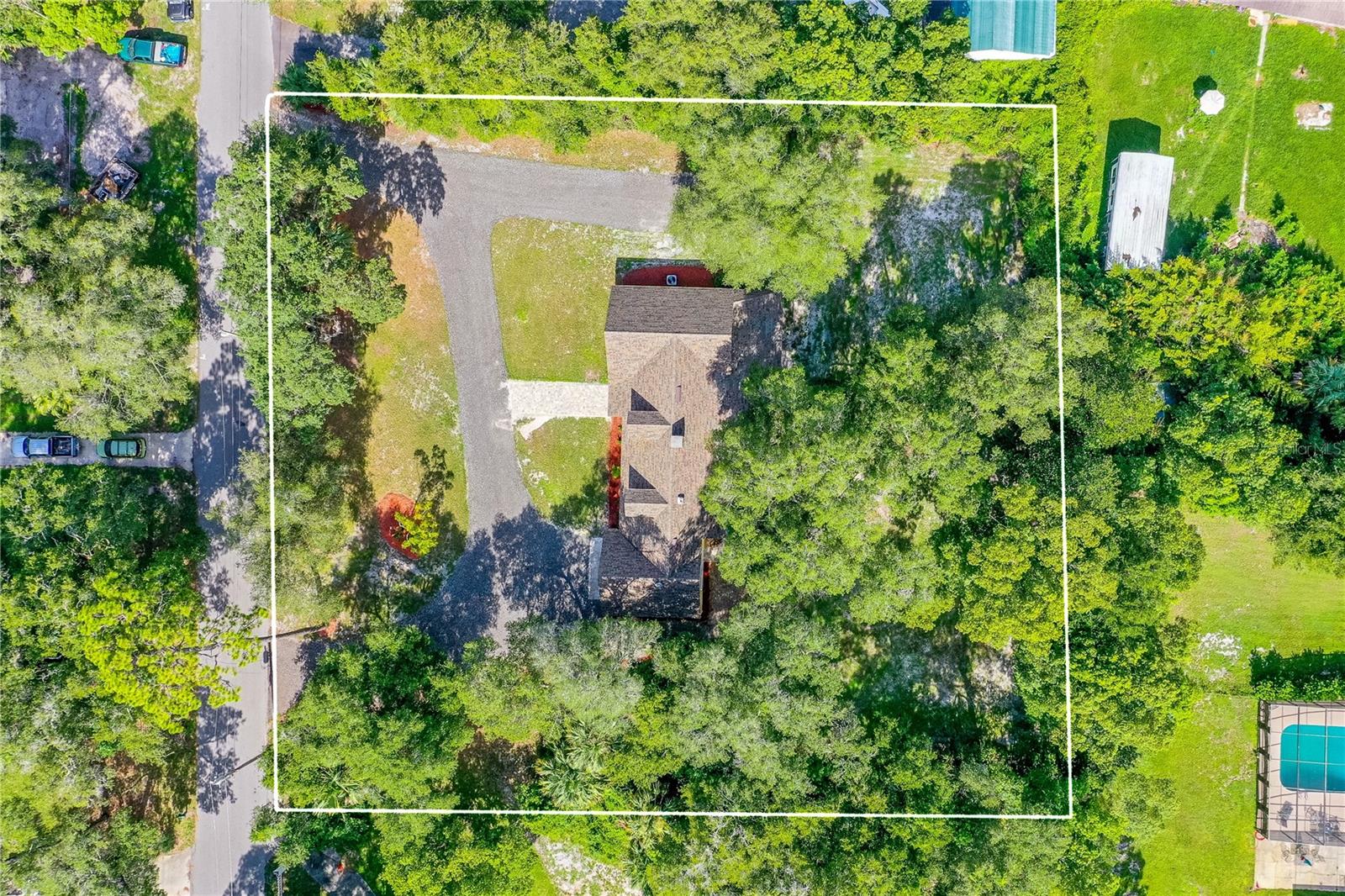 CLARK N 01/2 LT 04 02 18 30 - Residential