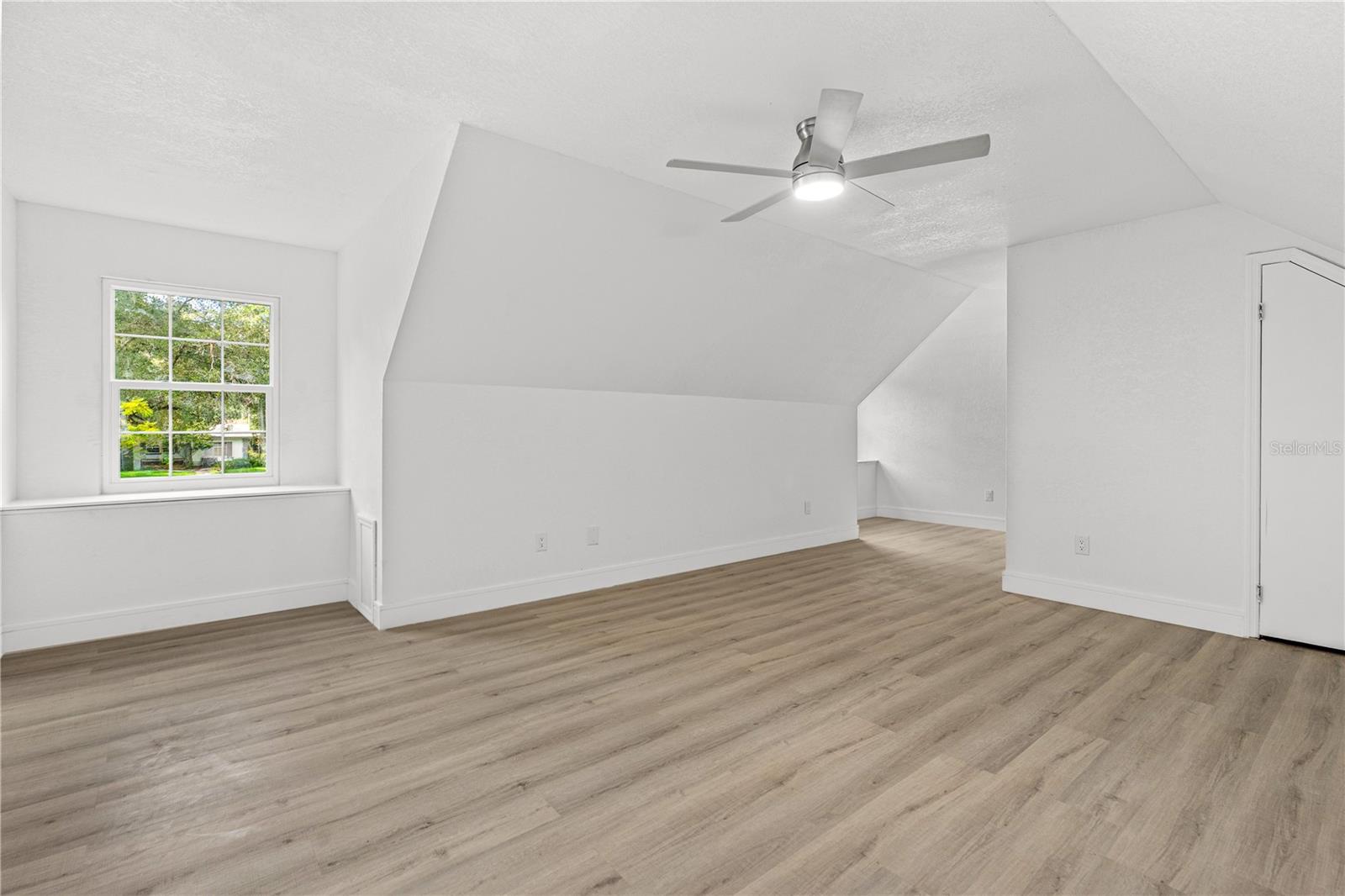 CLARK N 01/2 LT 04 02 18 30 - Residential