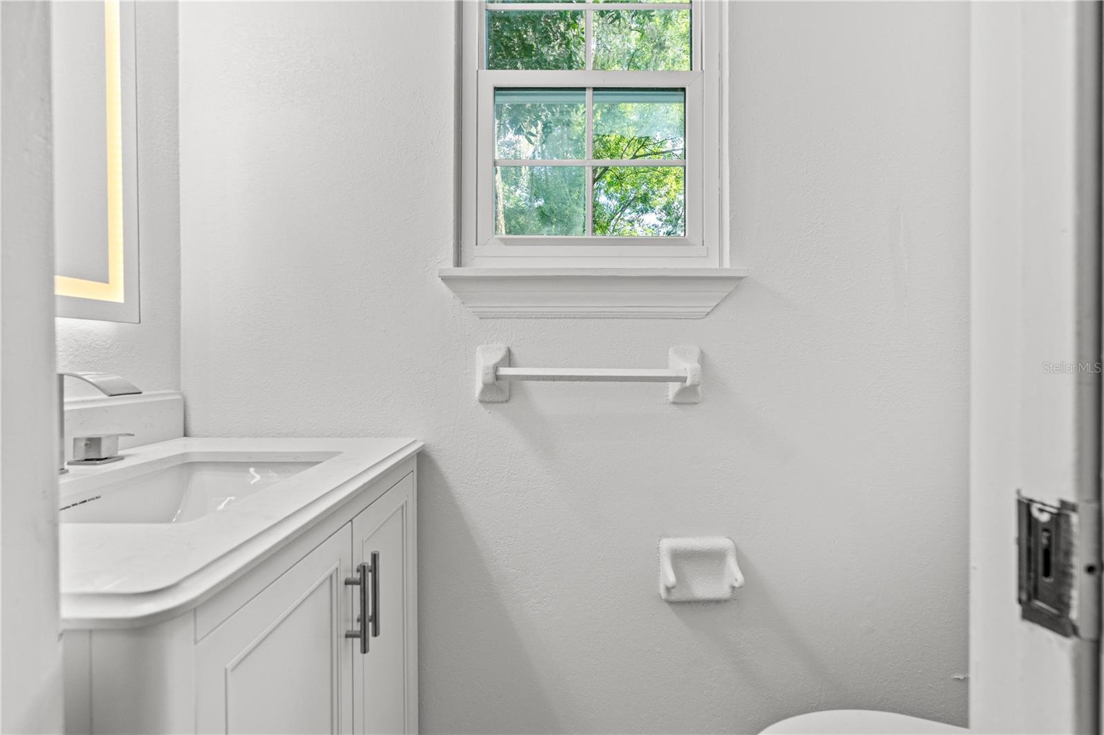 CLARK N 01/2 LT 04 02 18 30 - Residential