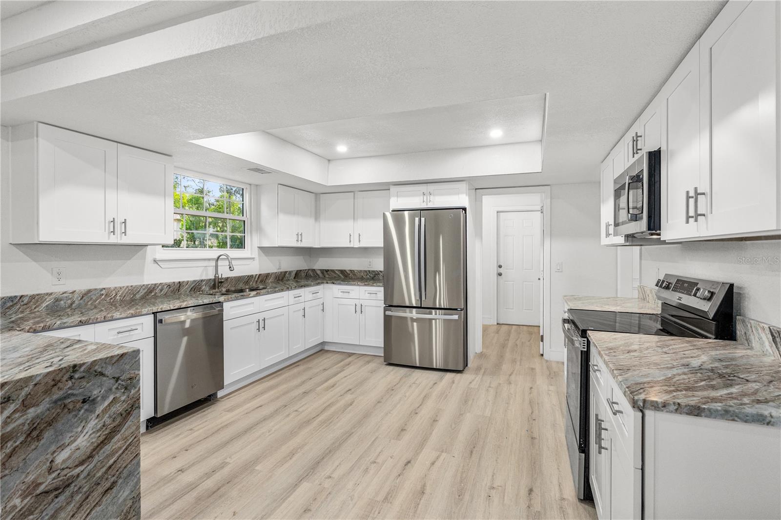 CLARK N 01/2 LT 04 02 18 30 - Residential