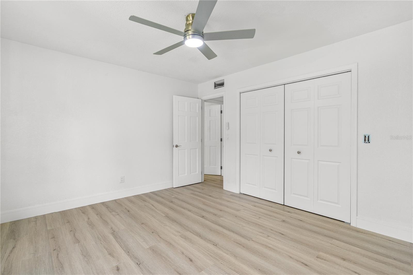 CLARK N 01/2 LT 04 02 18 30 - Residential