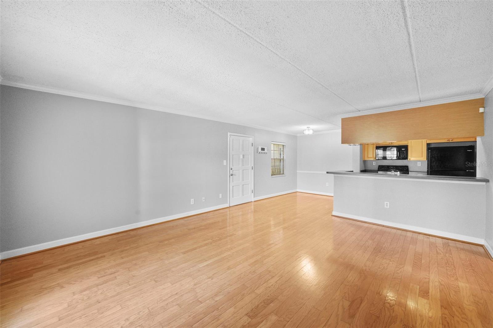 SIENA VILLAS AT BEACH PARK A C - Residential Lease