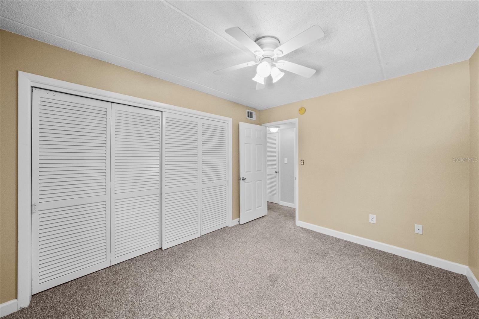 SIENA VILLAS AT BEACH PARK A C - Residential Lease