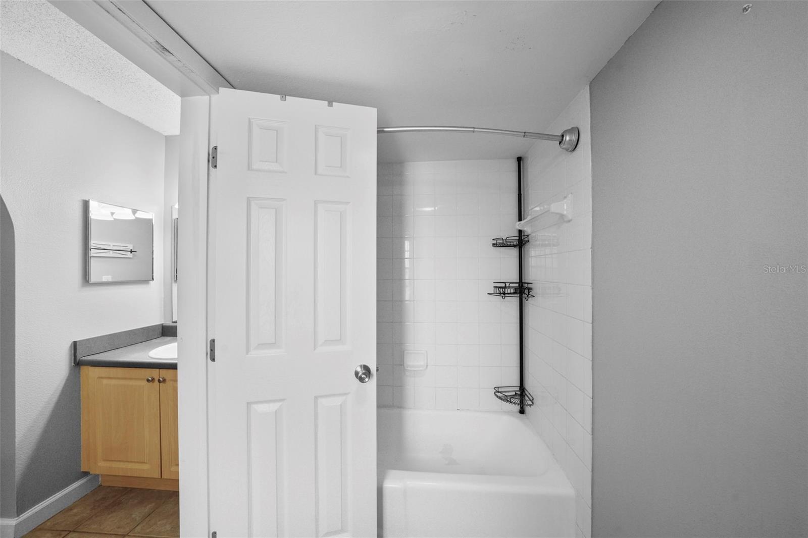 SIENA VILLAS AT BEACH PARK A C - Residential Lease