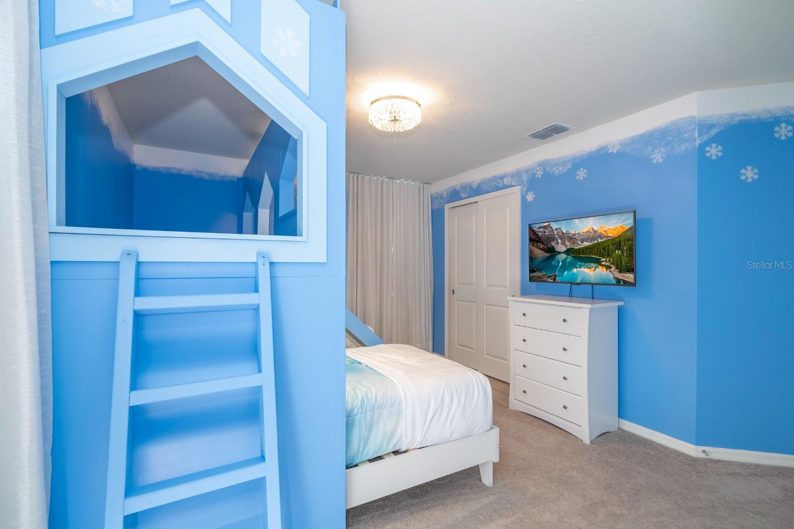 WINDSOR ISLAND RESIDENCE PH 3 - Residential