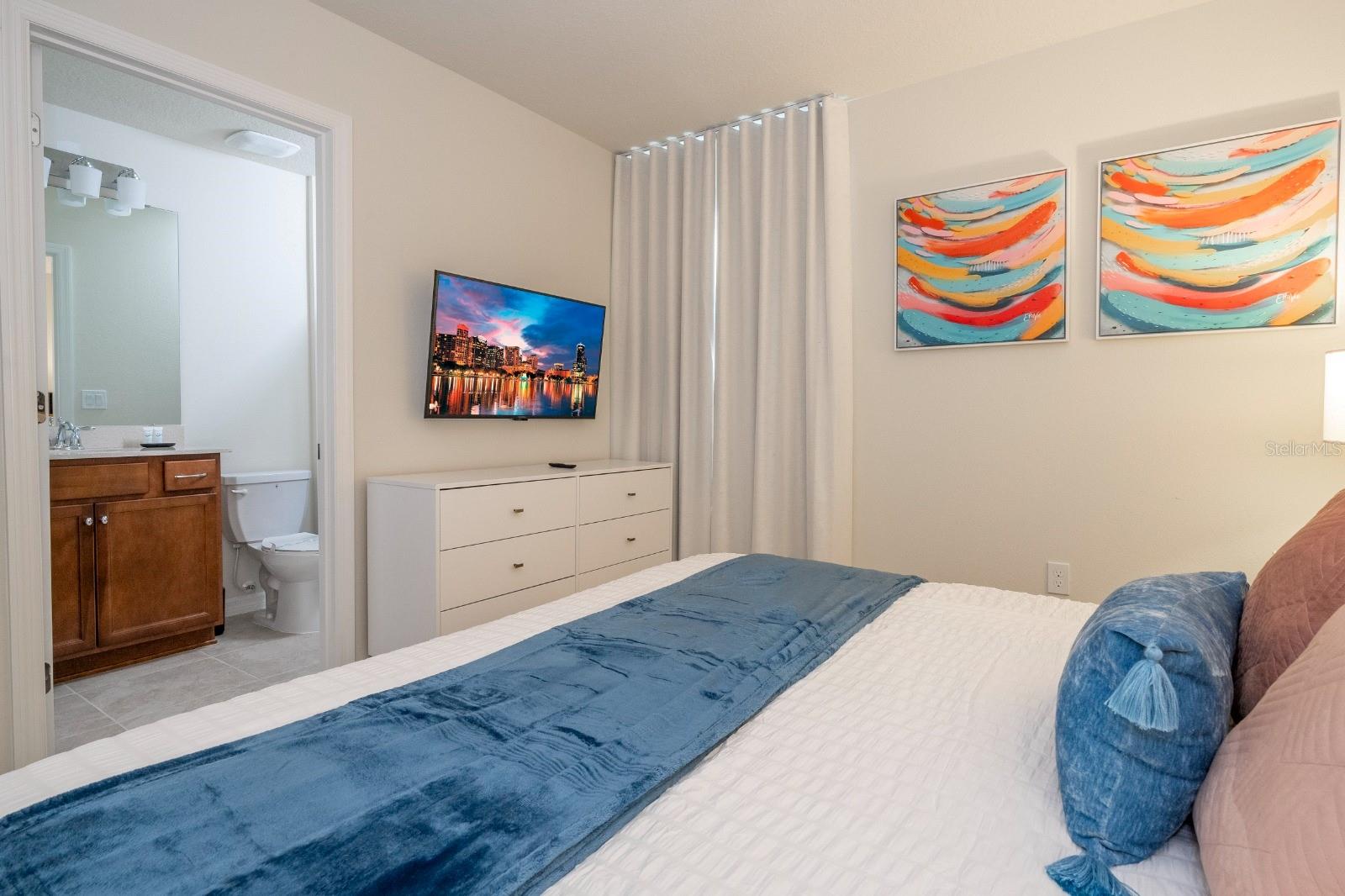 WINDSOR ISLAND RESIDENCE PH 3 - Residential