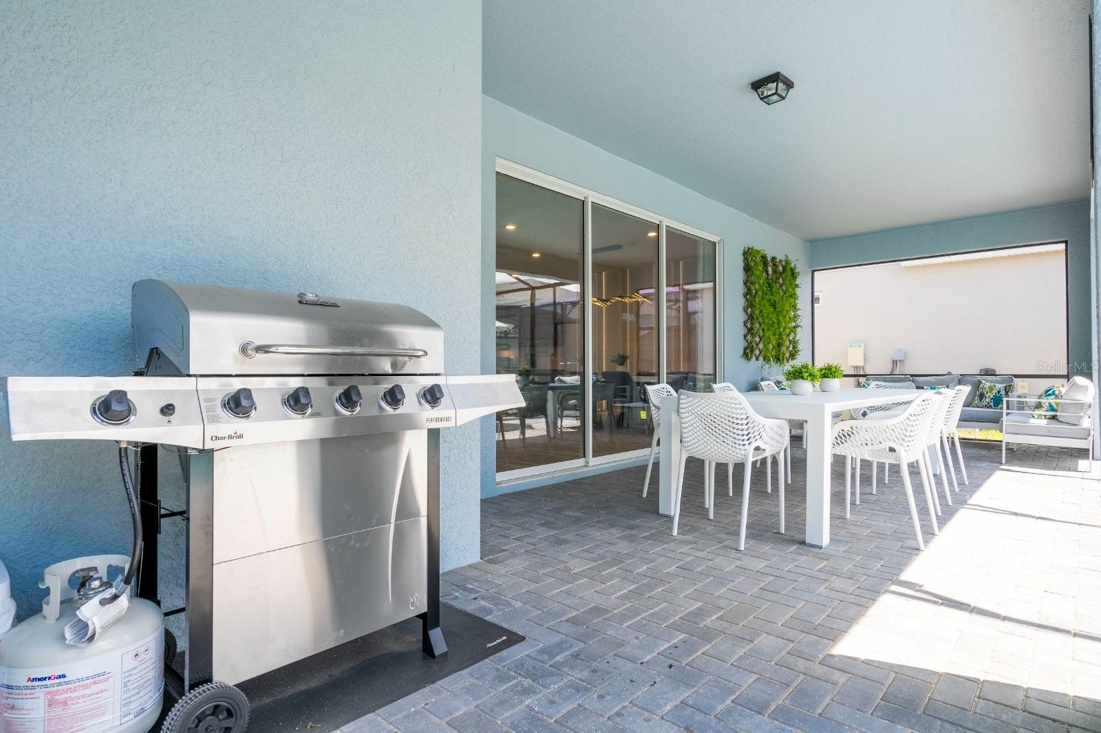 WINDSOR ISLAND RESIDENCE PH 3 - Residential