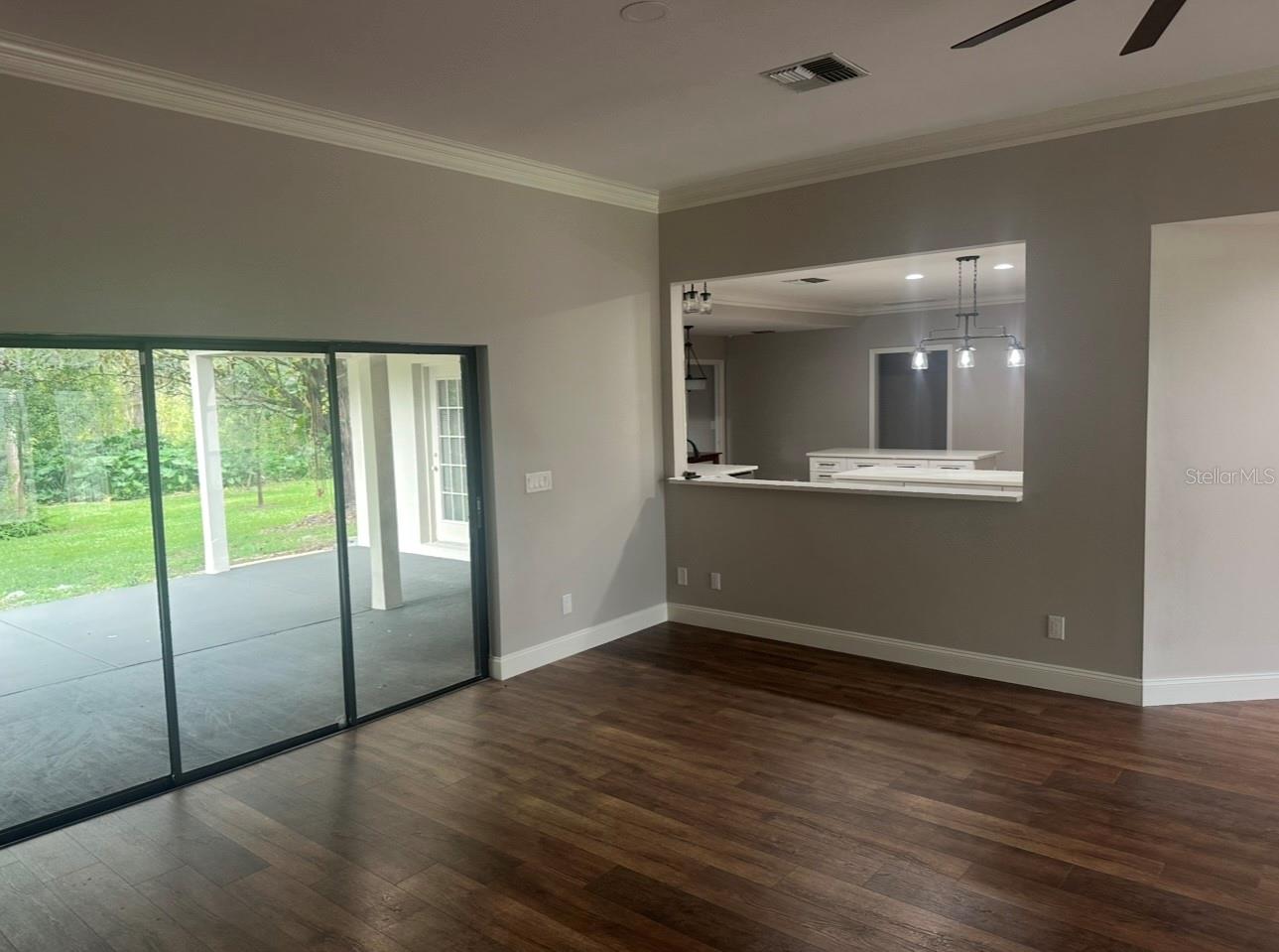 THE MANORS AT CRYSTAL LAKES - Residential