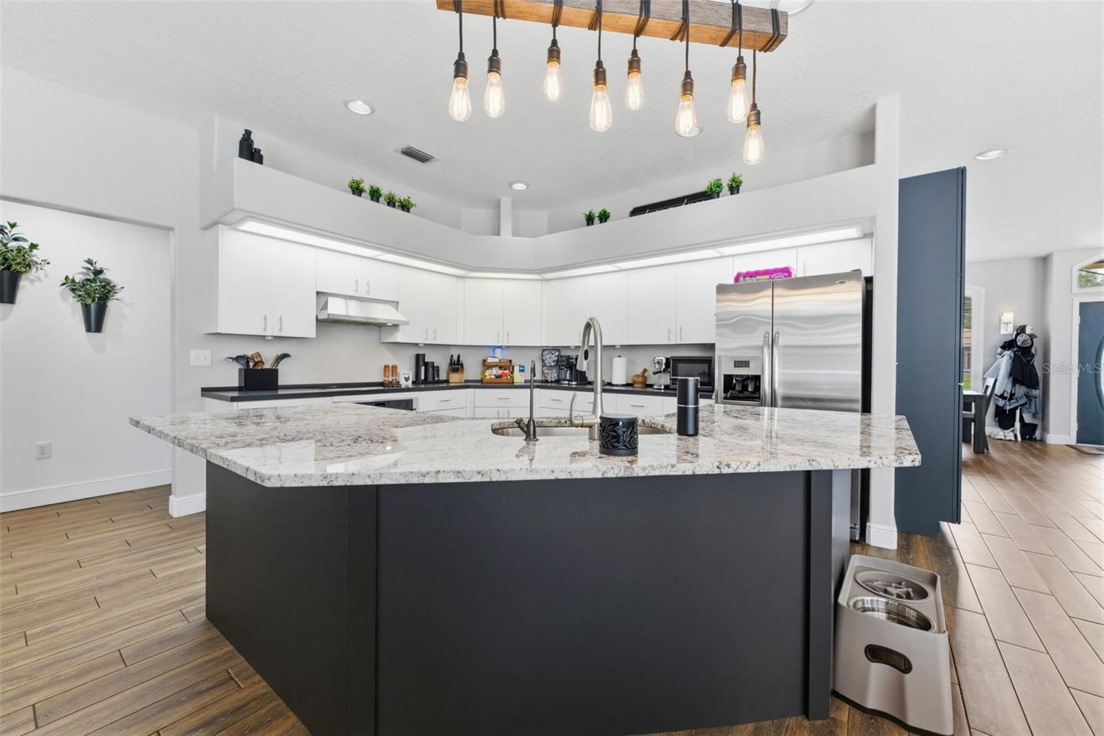 CEDARWOOD SUB - Residential