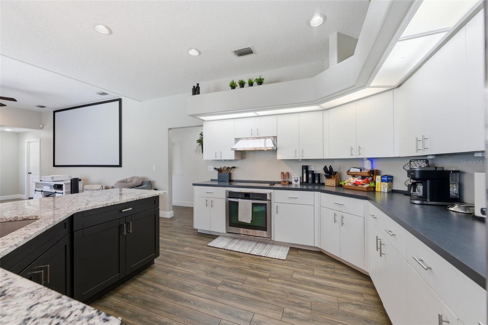 CEDARWOOD SUB - Residential