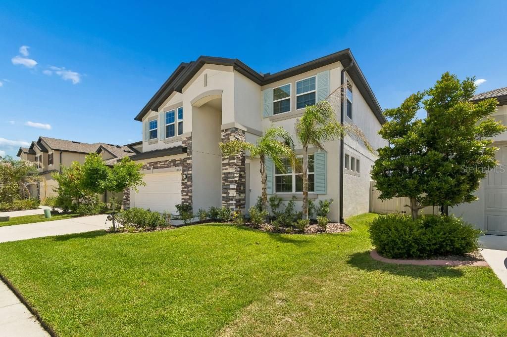 Photo of 16011 Sonoma Grove Circle, Tampa, FL 33647 (MLS # TB8510072)